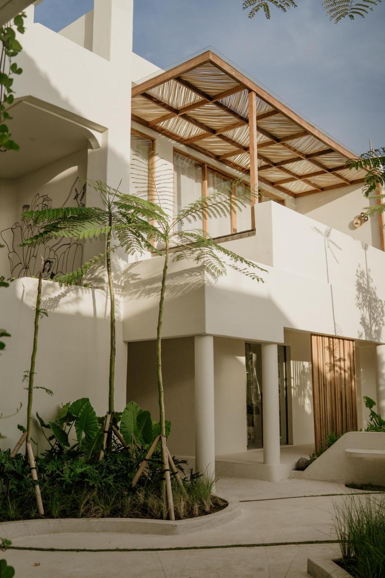 Oshom Bali At Nuanu Creative City Selemadeg Exterior foto