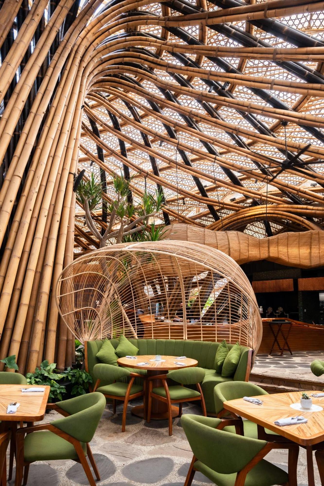 Oshom Bali At Nuanu Creative City Selemadeg Exterior foto